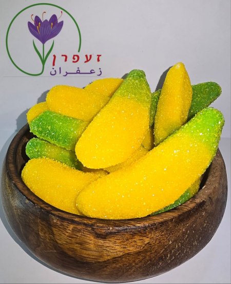 حلوى محشوة بالموز والكريمه