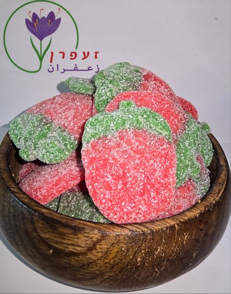 حلوى بطعم التوت مغطاة بالسكر