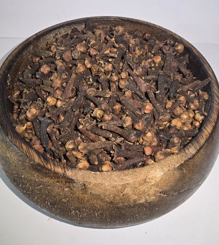 قرنفل حّب (مسامير)