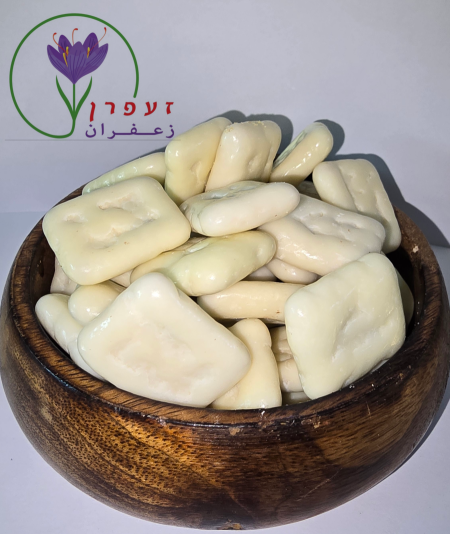 شكولاطة محشوة بالبسكويت