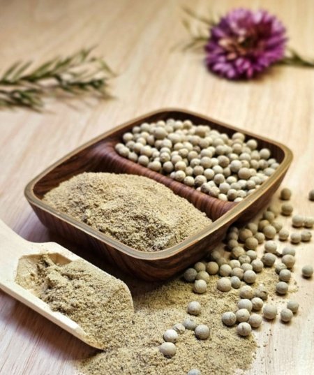 فلفل أبيض مطحون